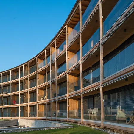 Lägenhet Edelweiss Mountain 04-01 *