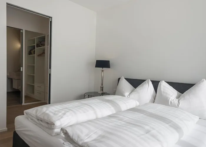 Edelweiss Mountain 04-01 Apartment